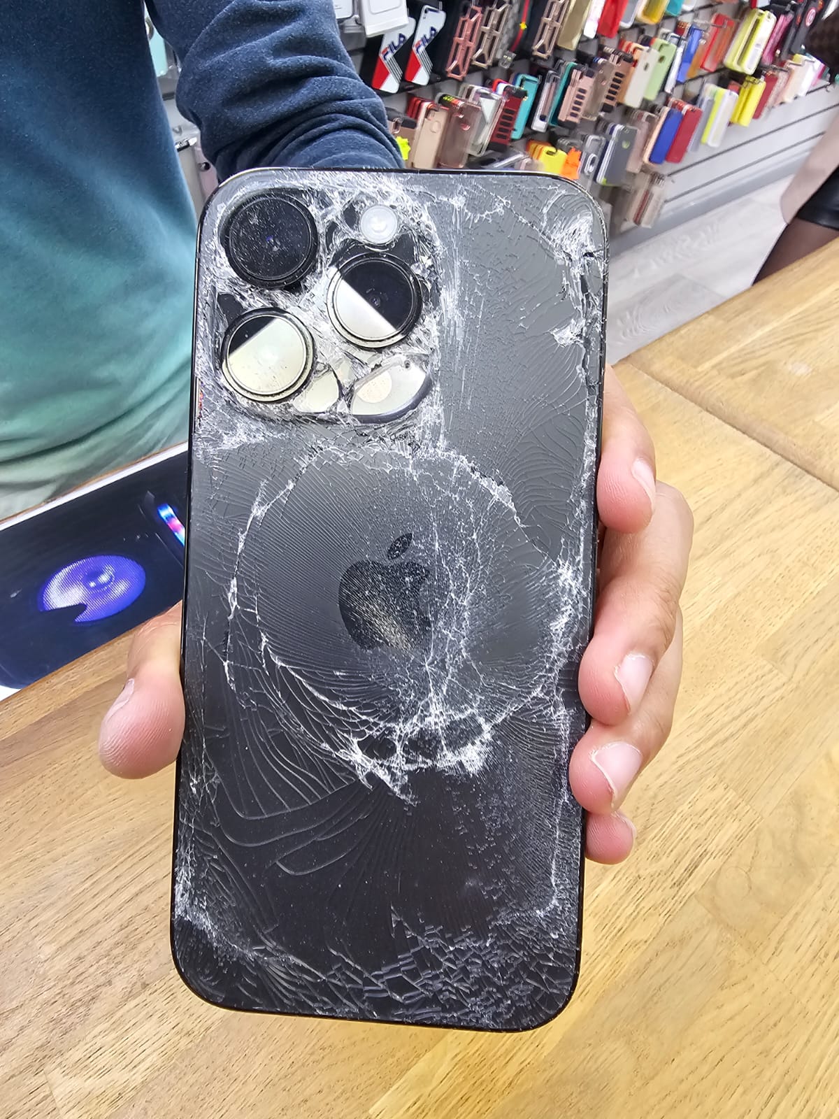 M.Z.KHAN LTD ALL MOBILE & IPAD LAPTOP REPAIR