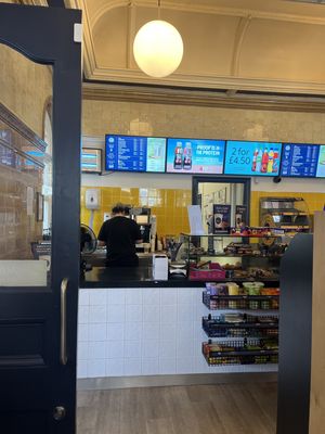 Cafe Local, Nottingham Station - Platform 2&3