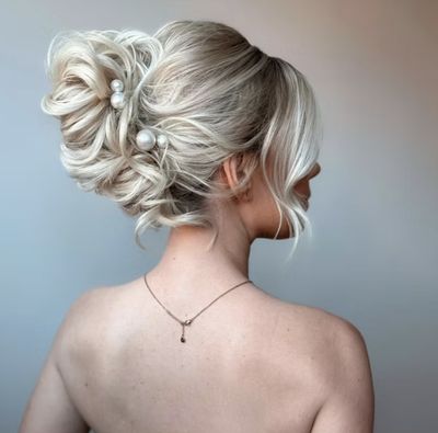 Mon Amie Wedding Hair