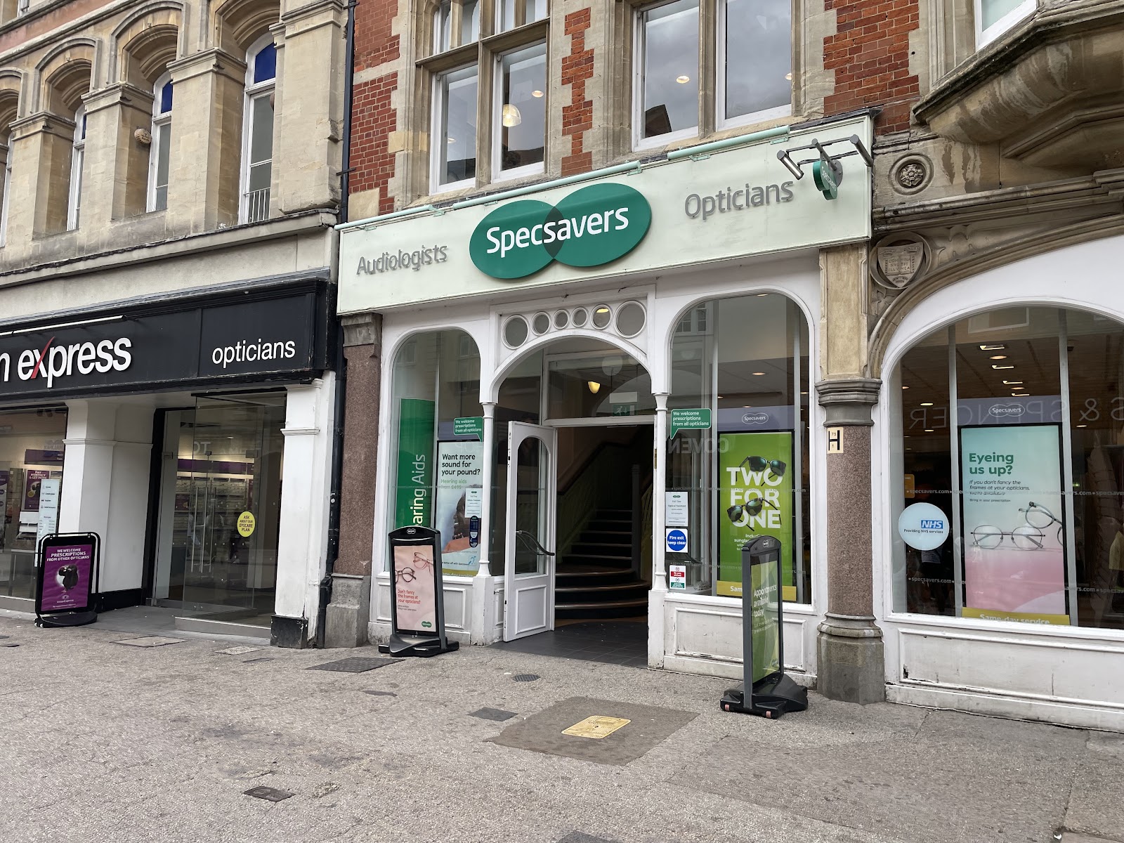 Specsavers Opticians and Audiologists - Oxford