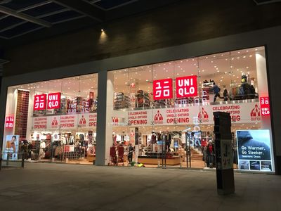 UNIQLO Oxford