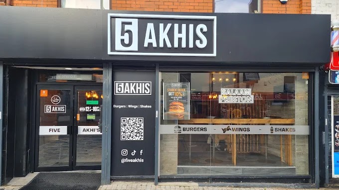 5 Akhis Preston