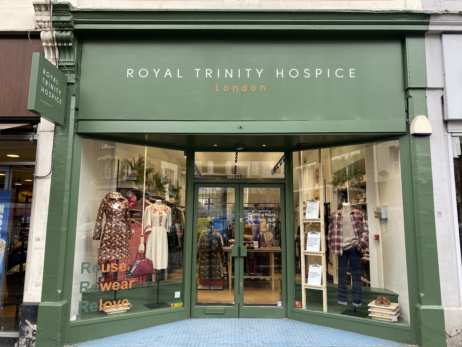 Royal Trinity Hospice - Putney Shop