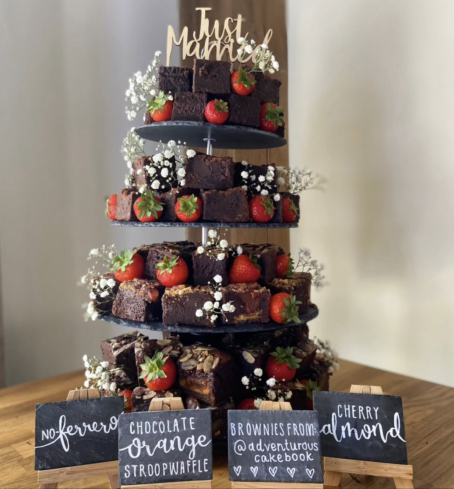 The Adventurous Cakebook