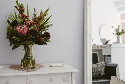 Vanessa Jassogne Cosmetics