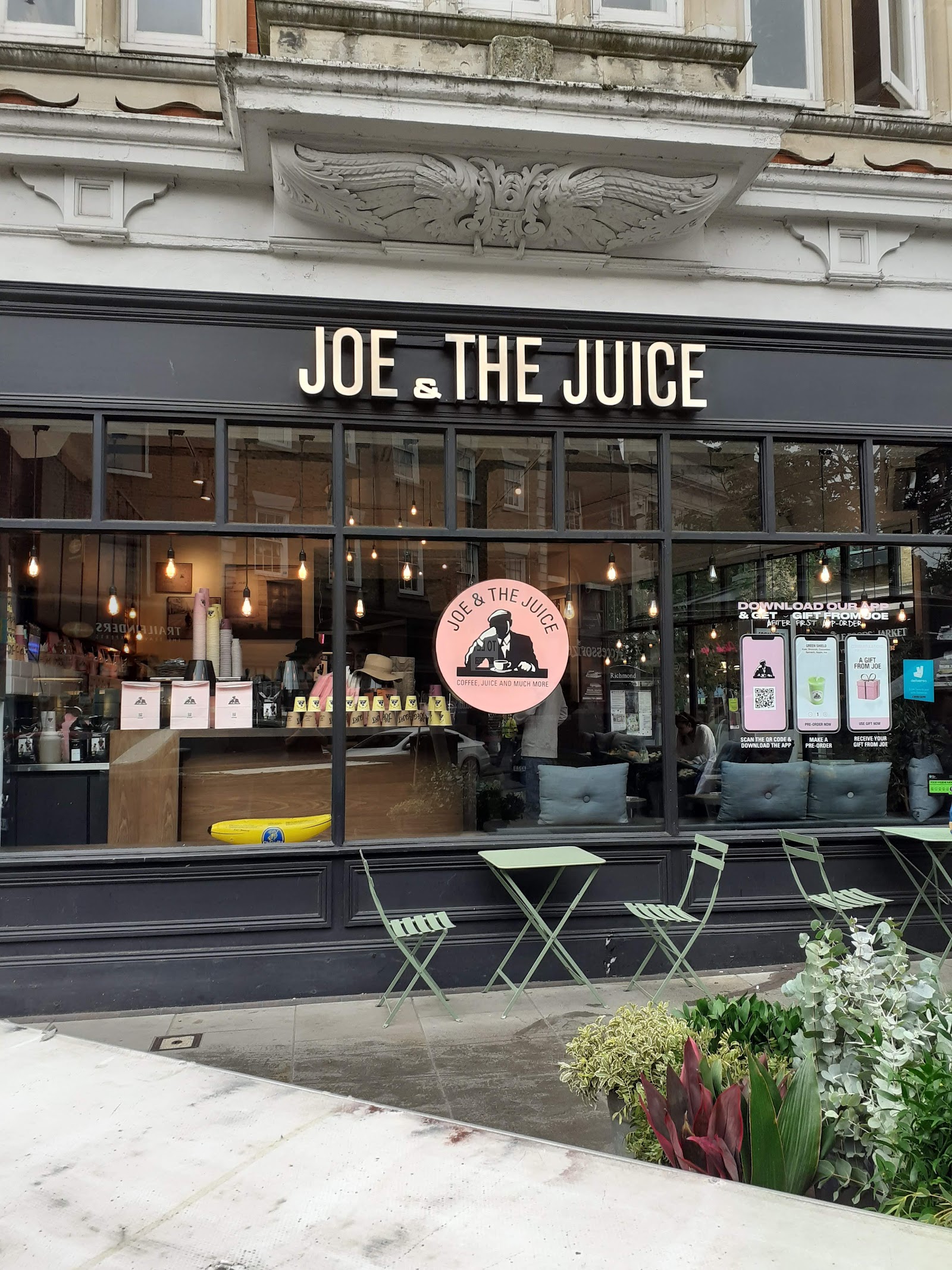 JOE & THE JUICE
