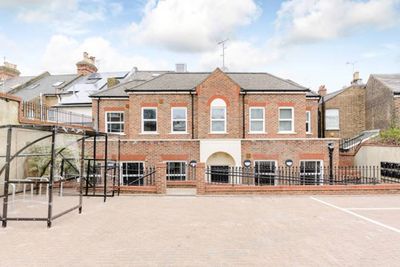 Viridian Apartments - Richmond