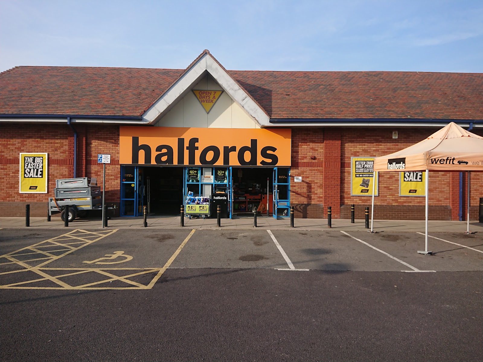 Halfords