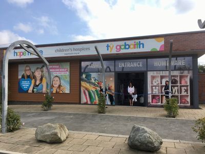 Hope House Tŷ Gobaith Children's Hospices