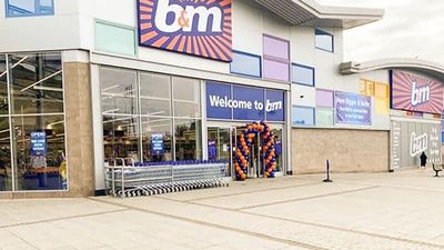 B&M Store