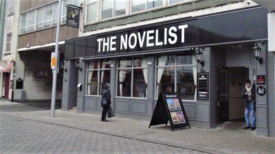 Novelist