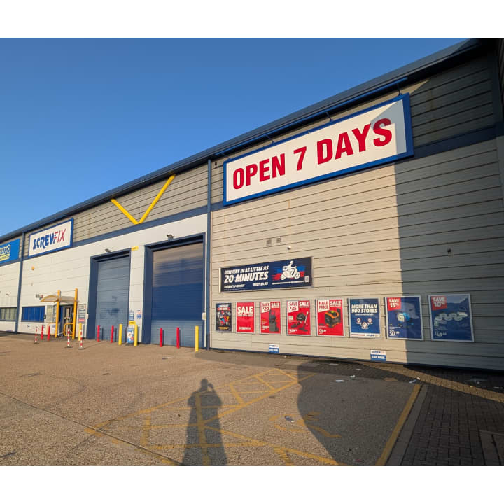 Screwfix Watford - Imperial Way