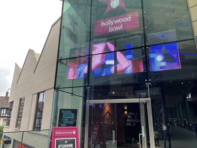 Hollywood Bowl Watford Harlequin