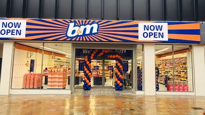 B&M Store