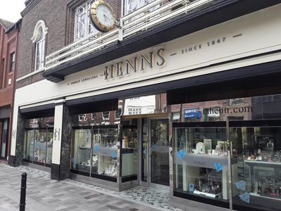 Henns Family Jewellers